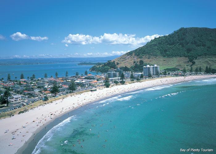 Хостел Tauranga Central Backpackers Екстер'єр фото