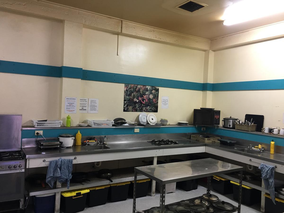 Хостел Tauranga Central Backpackers Екстер'єр фото